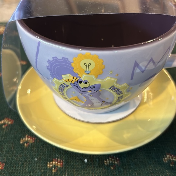Disney’s oversize figment imagination cup, and saucer oversized, yellow, &purple - Picture 4 of 8